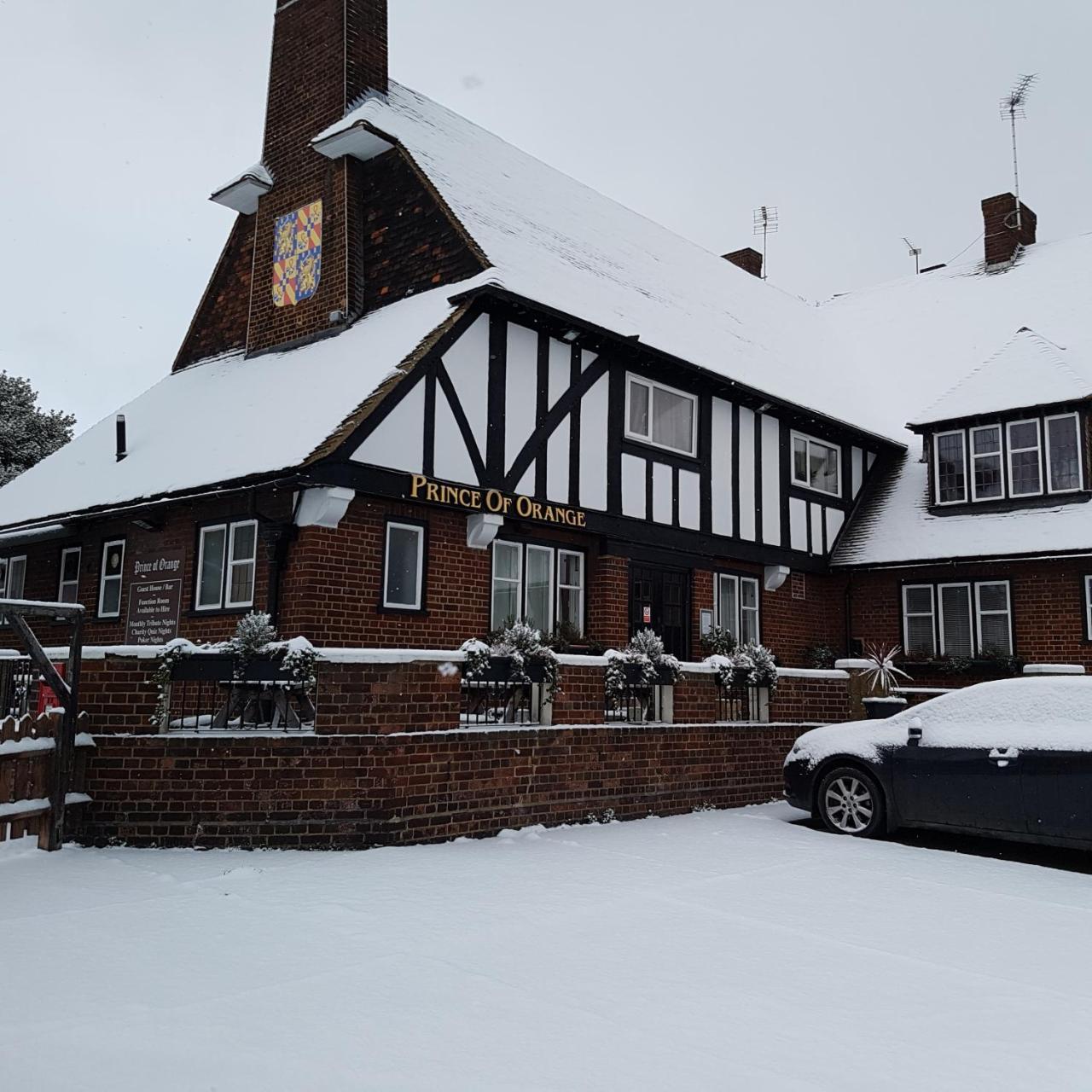 Prince Of Orange Hotel Gravesend Kültér fotó